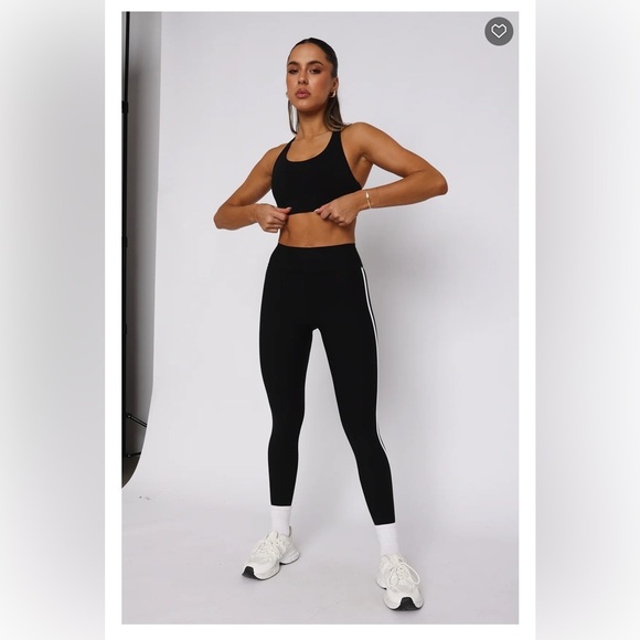 White Fox Active Black Leggings - Picture 3 of 5